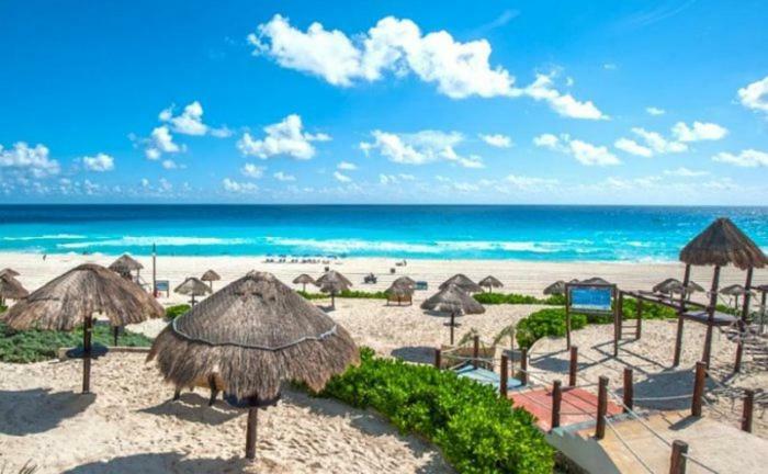 Depas Flamboyan Centro De Cancun D1 Buitenkant foto
